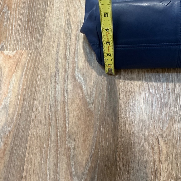 Bottega Veneta lamb leather tote bag - Picture 12 of 12